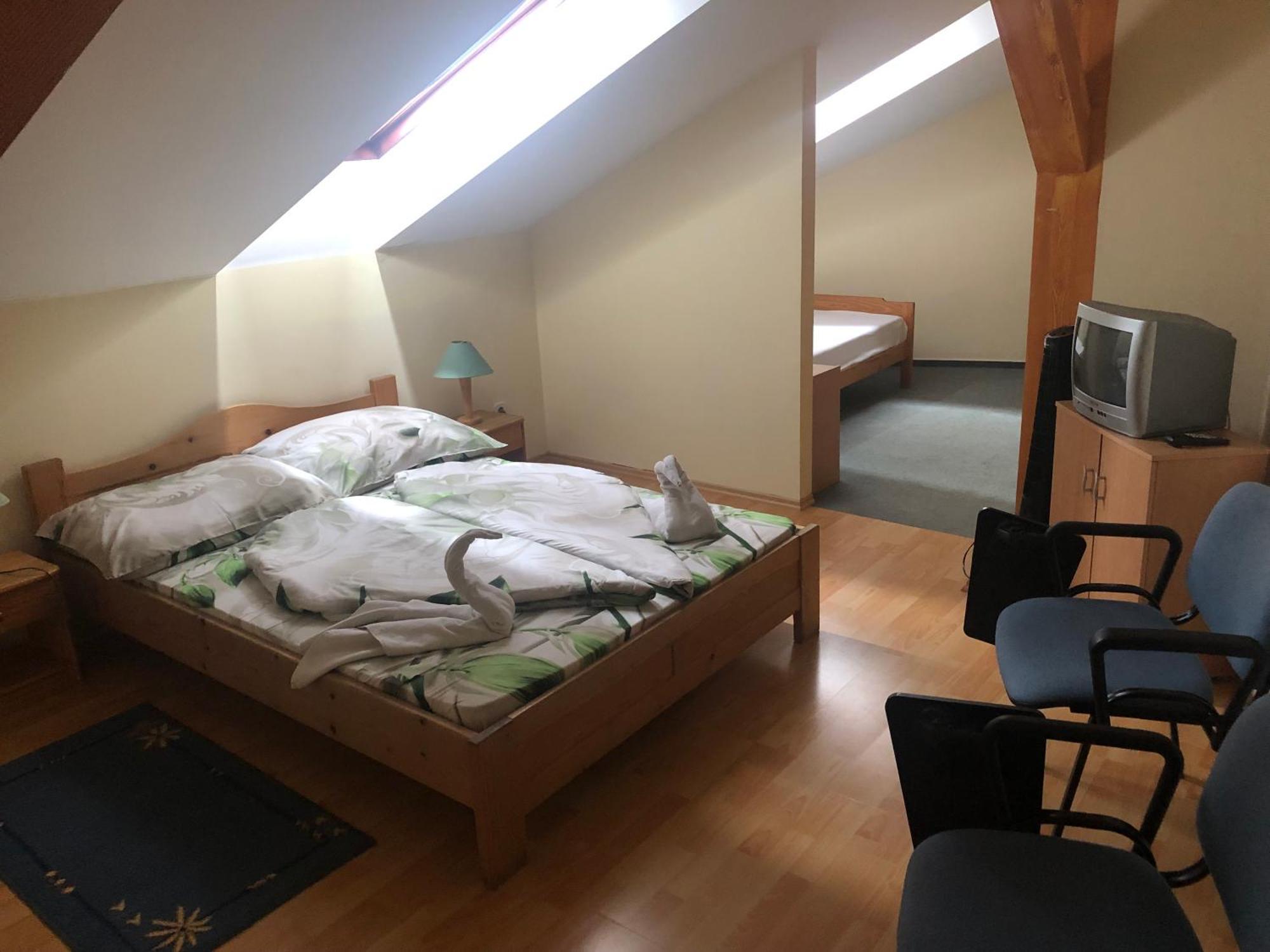 City Hotel Siófok Eksteriør bilde