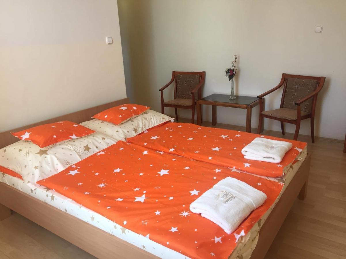 City Hotel Siófok Eksteriør bilde